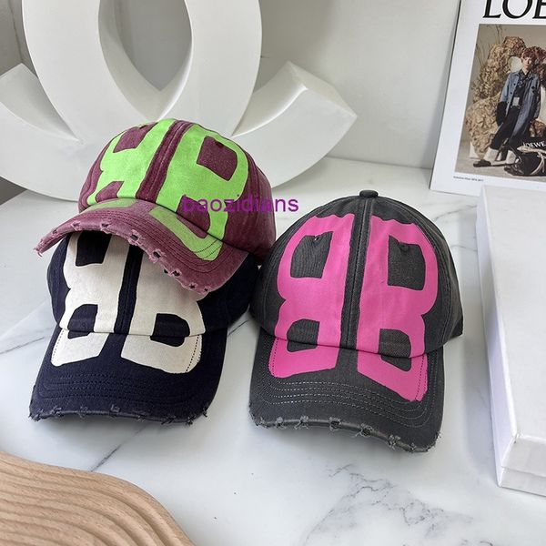 balencaigass designers hat baseball s caps paris family's same letter graffiti fashion duck tongue lovers' travel versatile foreig, Blue;gray
balencaigass designers hat baseball s caps paris family's same letter graffiti fashion duck tongue lovers' travel versatile foreig, Blue;gray