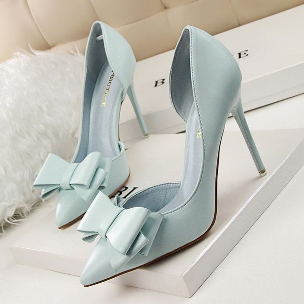 2022 high heels fashion women dress shoes 10cm genuine leather open on formal chunky heel slingbacks sandals 34-40, Black
2022 high heels fashion women dress shoes 10cm genuine leather open on formal chunky heel slingbacks sandals 34-40, Black