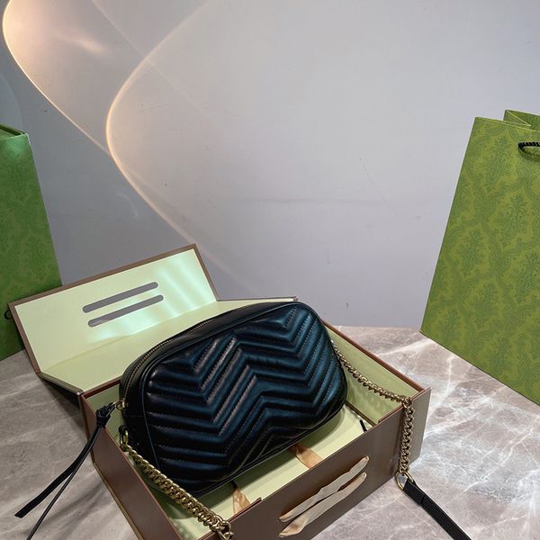 5a women shoulder bags chain crossbody bag fashion quilted heart leather handbags female famous designer purse bag come with original box
5a women shoulder bags chain crossbody bag fashion quilted heart leather handbags female famous designer purse bag come with original box