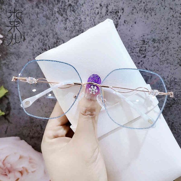 d new rimless glasses crystal flash edge blue lensfactory outlet fashion men's sunglasses women's sunglasses2022 trendy latest sun, White;black
d new rimless glasses crystal flash edge blue lensfactory outlet fashion men's sunglasses women's sunglasses2022 trendy latest sun, White;black