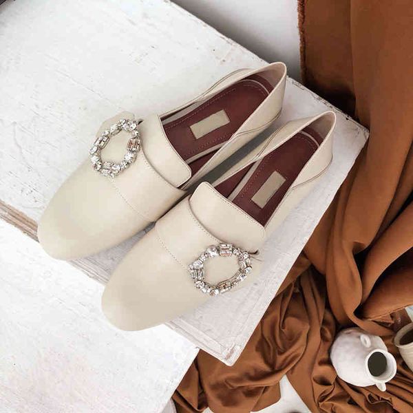 sandals in the autumn of , british button feng lefu shoes for women are versatile, flat bottomed and thick heel muller, Black
sandals in the autumn of , british button feng lefu shoes for women are versatile, flat bottomed and thick heel muller, Black