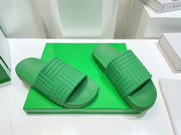 2023 luxury designer women slippers summer miller fashion new non-slip flat sandal open toes flat ladies outdoor beach sandals slide 0508, Black
2023 luxury designer women slippers summer miller fashion new non-slip flat sandal open toes flat ladies outdoor beach sandals slide 0508, Black