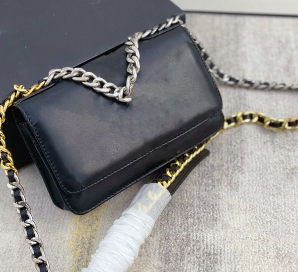 chain design mini shoulder bag fashion classic atmospheric style messenger bag candy designer bags cross body
chain design mini shoulder bag fashion classic atmospheric style messenger bag candy designer bags cross body