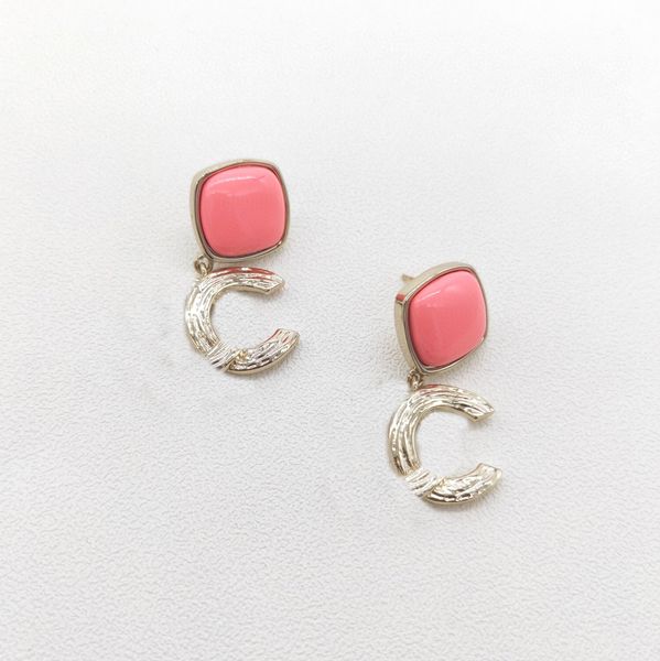 2022 charm drop earring with pink color in 18k gold plated for women wedding jewelry gift have box stamp ps4032a, Golden
2022 charm drop earring with pink color in 18k gold plated for women wedding jewelry gift have box stamp ps4032a, Golden