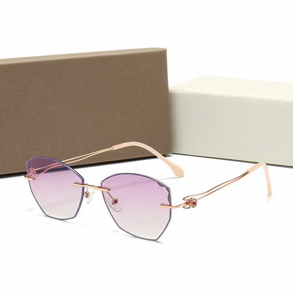 fashion metal sunglasses protection full golden frame sunglass for male and female sun glasses retro design eyeglasses with case g05615, White;black
fashion metal sunglasses protection full golden frame sunglass for male and female sun glasses retro design eyeglasses with case g05615, White;black