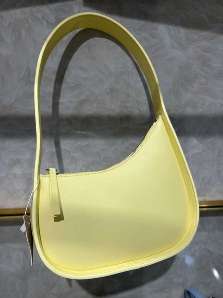 designers 2022 new bags moon bags women shoulder bag handbag messenger totes fashion metallic handbags classic clutch concise style
designers 2022 new bags moon bags women shoulder bag handbag messenger totes fashion metallic handbags classic clutch concise style