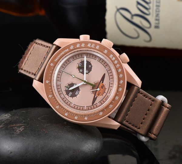 2022 men luxury watch six stitches all dials work automatic quartz men's ladies joint watch european brand chronograph clock fashion pl, Slivery;brown
2022 men luxury watch six stitches all dials work automatic quartz men's ladies joint watch european brand chronograph clock fashion pl, Slivery;brown