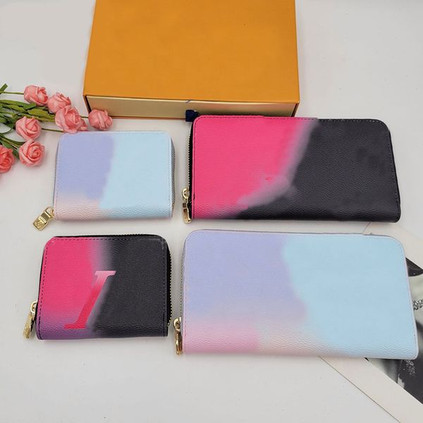 gradient wallets render coin purses card holders key wallet genuine leather letter floral printing thread zipper closure design interior zip, Red;black
gradient wallets render coin purses card holders key wallet genuine leather letter floral printing thread zipper closure design interior zip, Red;black