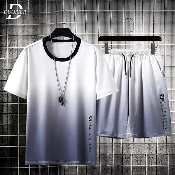 fashion men sets tracksuit casual summer mens short sleeve gradient tshirtshorts 2pc set loose hip hop male sportswear suit 220606, Gray
fashion men sets tracksuit casual summer mens short sleeve gradient tshirtshorts 2pc set loose hip hop male sportswear suit 220606, Gray