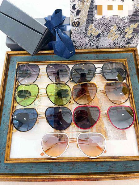 2022 new d sunglasses net red same large letter metal leg personalized fashion women shades leisure, White;black
2022 new d sunglasses net red same large letter metal leg personalized fashion women shades leisure, White;black