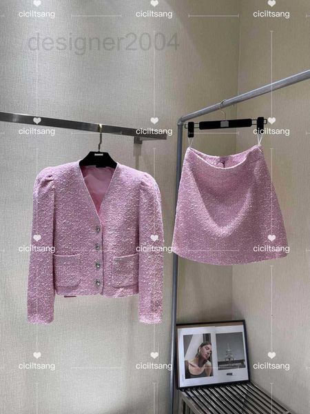 two piece dress designer 2021 autumn and winter new sweet princess wind small fragrance pink coat skirt set 6ksv, White
two piece dress designer 2021 autumn and winter new sweet princess wind small fragrance pink coat skirt set 6ksv, White