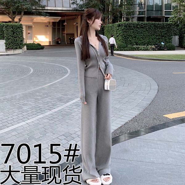 women's tracksuits designer 7015# xiaoxiangfeng knitting sports leisure 2022 spring and autumn wide leg pants temperament net red godde, Gray
women's tracksuits designer 7015# xiaoxiangfeng knitting sports leisure 2022 spring and autumn wide leg pants temperament net red godde, Gray