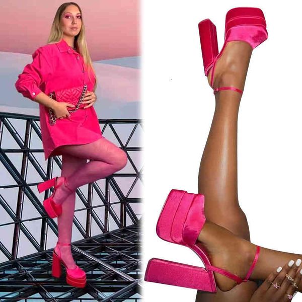 sandals spring and summer fashion square head double-layer waterproof platform thick heel ultra-high heels women's shoes hentian high h, Black
sandals spring and summer fashion square head double-layer waterproof platform thick heel ultra-high heels women's shoes hentian high h, Black