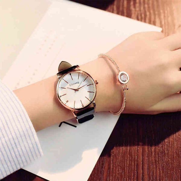 new fashion korean ulzzang women's diamond mirror leisure student belt watch, Slivery;golden
new fashion korean ulzzang women's diamond mirror leisure student belt watch, Slivery;golden