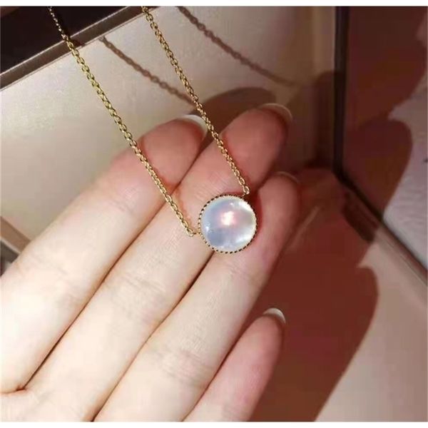 2022 20% off designer jewelry di d family lucky octagonal star compass diamond inlaid white fritillaria clavicle chain women's necklace, Silver
2022 20% off designer jewelry di d family lucky octagonal star compass diamond inlaid white fritillaria clavicle chain women's necklace, Silver