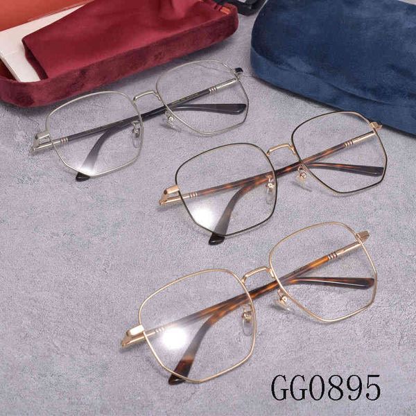 sunglasses g family gg0895 metal large square myopia frame live flat lens ljru, White;black
sunglasses g family gg0895 metal large square myopia frame live flat lens ljru, White;black