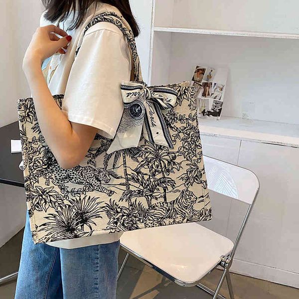 women's fashion personality trend brand bag wholesale big 2021 new korean contrast color single shoulder armpit foreign style pearl por
women's fashion personality trend brand bag wholesale big 2021 new korean contrast color single shoulder armpit foreign style pearl por