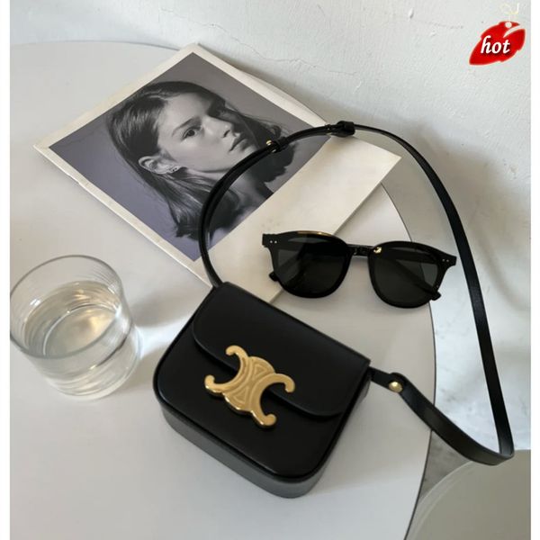 factory online export designer brand bag handbag 2022 new fashion mini leather women's msenger single shoulder envelope
factory online export designer brand bag handbag 2022 new fashion mini leather women's msenger single shoulder envelope