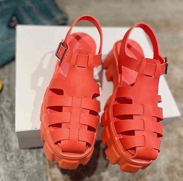 new summer women's sandals hollow out platform ladies shoes for women buckle strap fashion casual outdoor non-slip leisure shoes y22062, Black
new summer women's sandals hollow out platform ladies shoes for women buckle strap fashion casual outdoor non-slip leisure shoes y22062, Black