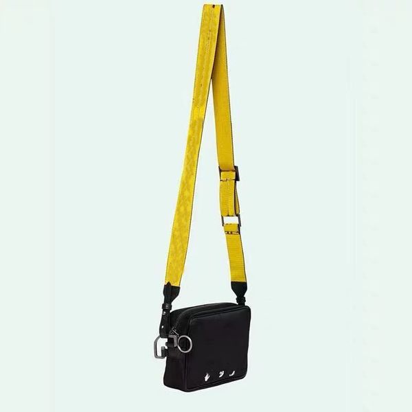 shoulder bag 2323 new 2022 brand mini men off yellow canvas belt white pu chest bag waist bags multi purpose satchel messenger a1
shoulder bag 2323 new 2022 brand mini men off yellow canvas belt white pu chest bag waist bags multi purpose satchel messenger a1
