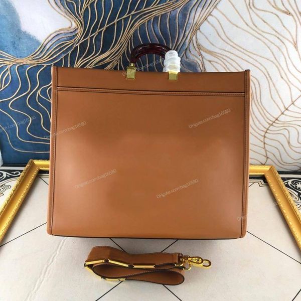 designers crossbody women crossbody bag fashion bags cowhide genuine leather removable shoulder strap large capacity package tote handbag 35
designers crossbody women crossbody bag fashion bags cowhide genuine leather removable shoulder strap large capacity package tote handbag 35