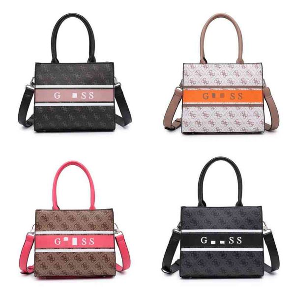 fashion luxury bag wholesale new women's handbag printed tote single shoulder msenger chain
fashion luxury bag wholesale new women's handbag printed tote single shoulder msenger chain
