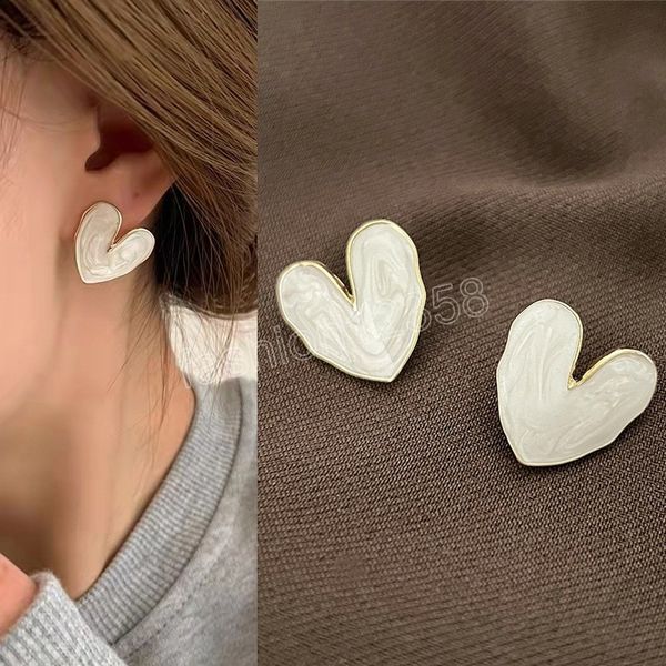 small heart love stud earrings for women cute 2022 fashion white irregular statement earrings party gifts, Golden;silver
small heart love stud earrings for women cute 2022 fashion white irregular statement earrings party gifts, Golden;silver