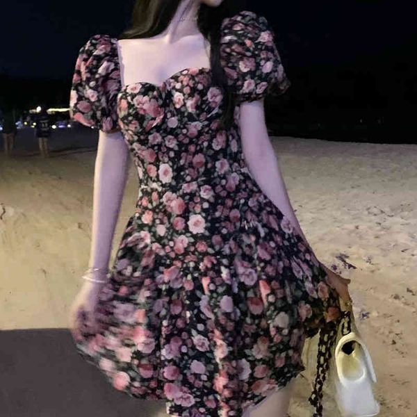 casual dresses minority korean version net red same female heart rose ~ homemade broken flower dress square neck bubble sleeve pure style c2, Black;gray
casual dresses minority korean version net red same female heart rose ~ homemade broken flower dress square neck bubble sleeve pure style c2, Black;gray