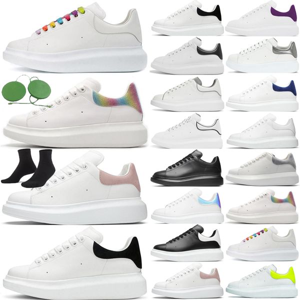2022 fashion men designer women leather lace up platform casual shoes oversized sole sneakers white black luxury velvet suede chaussures esp
2022 fashion men designer women leather lace up platform casual shoes oversized sole sneakers white black luxury velvet suede chaussures esp