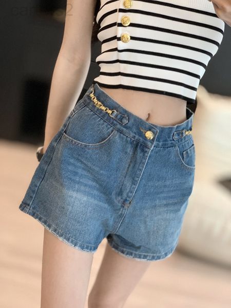 women's jeans designer ce home 22 spring and summer new washing hardware chain high waist denim shorts loose straight tube 100 with thi, Blue
women's jeans designer ce home 22 spring and summer new washing hardware chain high waist denim shorts loose straight tube 100 with thi, Blue