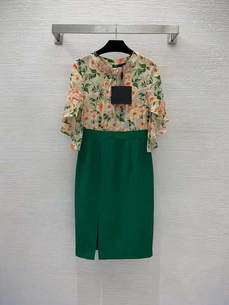 6 2022 runway dress springsummer dress v neck short sleeve brand same style empire womens dress fashion weilan, Black
6 2022 runway dress springsummer dress v neck short sleeve brand same style empire womens dress fashion weilan, Black