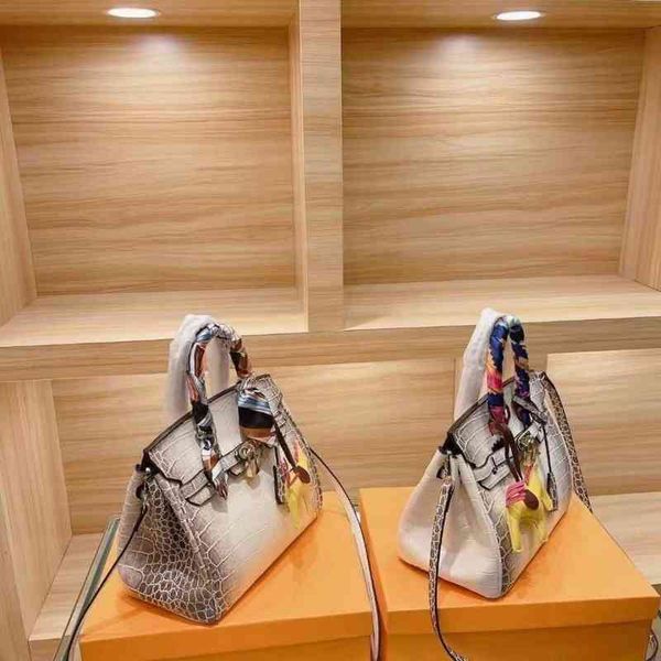 handbags classic bikinis fashion bags 2022 herme trendy brand crocodile himalayan platinum bag 's large ca
handbags classic bikinis fashion bags 2022 herme trendy brand crocodile himalayan platinum bag 's large ca