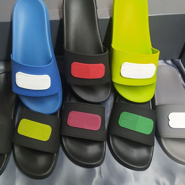 family women's shoes slippers european and american fashion brand men's and women's couple slippers flat bottomed flip flops, Black
family women's shoes slippers european and american fashion brand men's and women's couple slippers flat bottomed flip flops, Black