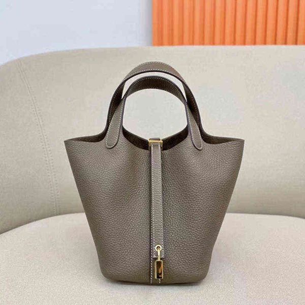 em'mas woman's luxury handbag fashion designer bags capacity shoulderbags new style fashional bags many colors ogx0
em'mas woman's luxury handbag fashion designer bags capacity shoulderbags new style fashional bags many colors ogx0