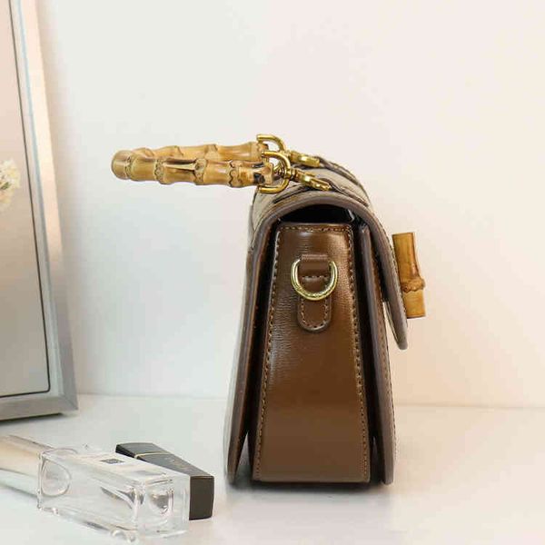 bags sale bamboo portable leather semi-circular saddle female messenger 2022 new flower one shoulder bamboo bag
bags sale bamboo portable leather semi-circular saddle female messenger 2022 new flower one shoulder bamboo bag