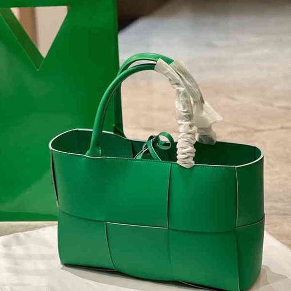 tote bags women weave shopping handbag shoulder leather designer brand female high capacity packs internal zip pouch 2201314
tote bags women weave shopping handbag shoulder leather designer brand female high capacity packs internal zip pouch 2201314
