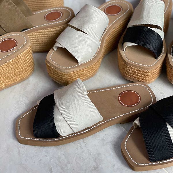 2021 women platform sliddes sandal woody mules slippers summer outdoor peep toe casual slipper letter stylist shoes with box 312, Black
2021 women platform sliddes sandal woody mules slippers summer outdoor peep toe casual slipper letter stylist shoes with box 312, Black