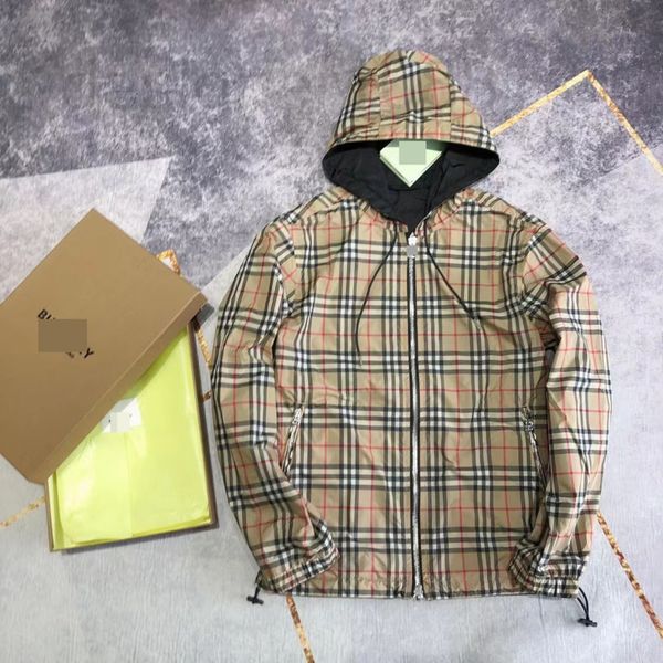men's jackets designerautumn 2021 new men's hooded jacket classic checkered reversible jacket 6vf1, Black;brown
men's jackets designerautumn 2021 new men's hooded jacket classic checkered reversible jacket 6vf1, Black;brown