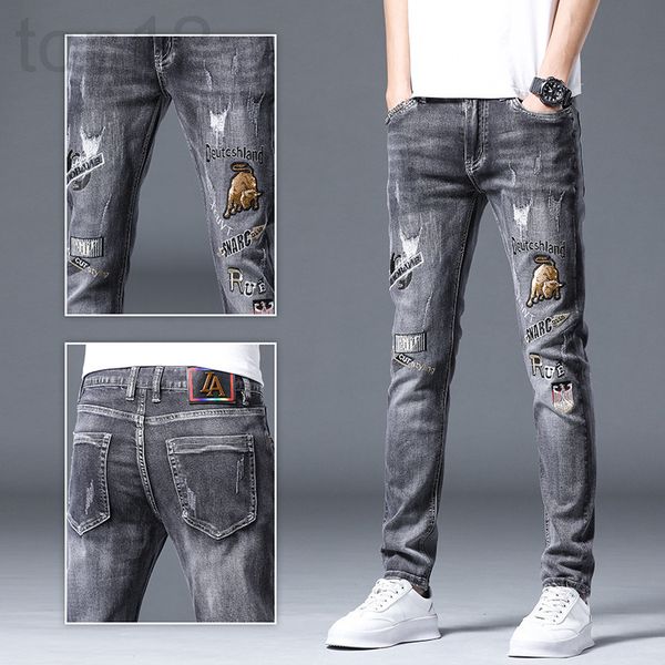 men's jeans designer embroidered men's jeans spring and summer thin youth version small foot slim fit elastic hole fashion pants q, Blue
men's jeans designer embroidered men's jeans spring and summer thin youth version small foot slim fit elastic hole fashion pants q, Blue