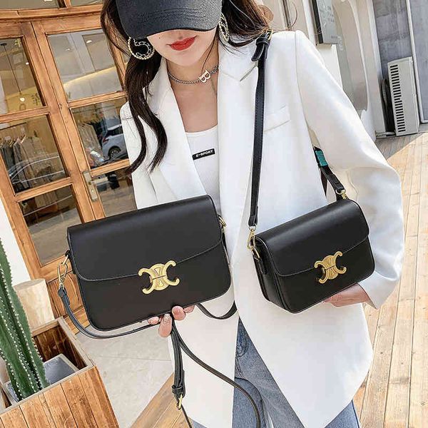 factory direct sales of new luxury brand bags wholesale style women's fashion versatile small square net red
factory direct sales of new luxury brand bags wholesale style women's fashion versatile small square net red