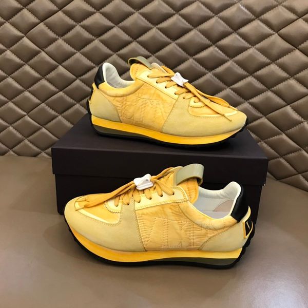 2022ss men's shoes luxury designer brand calfskin sneakers with straps design dust bag are size38-46, Black
2022ss men's shoes luxury designer brand calfskin sneakers with straps design dust bag are size38-46, Black