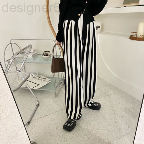 women's shorts designer sp original color contrast vertical strip high waist wide leg pants women's spring and summer loose casual, White;black 
women's shorts designer sp original color contrast vertical strip high waist wide leg pants women's spring and summer loose casual, White;black