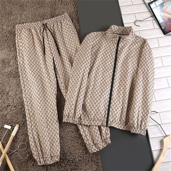 men fashion tracksuits casual sport tech fleece suits man fitness gym tracksuit woman breathable joggers sets letter print sportswear 2022, Gray
men fashion tracksuits casual sport tech fleece suits man fitness gym tracksuit woman breathable joggers sets letter print sportswear 2022, Gray