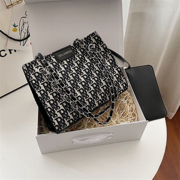 purses aa portable chain one shoulder small bag female 2022 new trendy ins korean version messenger versatile net popular student large capa
purses aa portable chain one shoulder small bag female 2022 new trendy ins korean version messenger versatile net popular student large capa