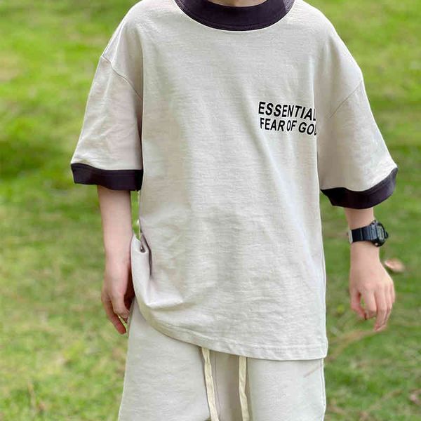 summer 2022 new boys' girls's secondary thread 1977 flocking contrast small high neck short sleeve t-shirteuropean american fashio, White
summer 2022 new boys' girls's secondary thread 1977 flocking contrast small high neck short sleeve t-shirteuropean american fashio, White
