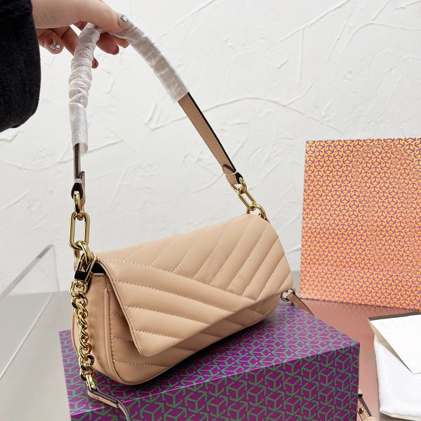 5a women's luxury fashion armpit shoulder bag handbag version detachable diagonal chain exquisite designer bag 221221
5a women's luxury fashion armpit shoulder bag handbag version detachable diagonal chain exquisite designer bag 221221