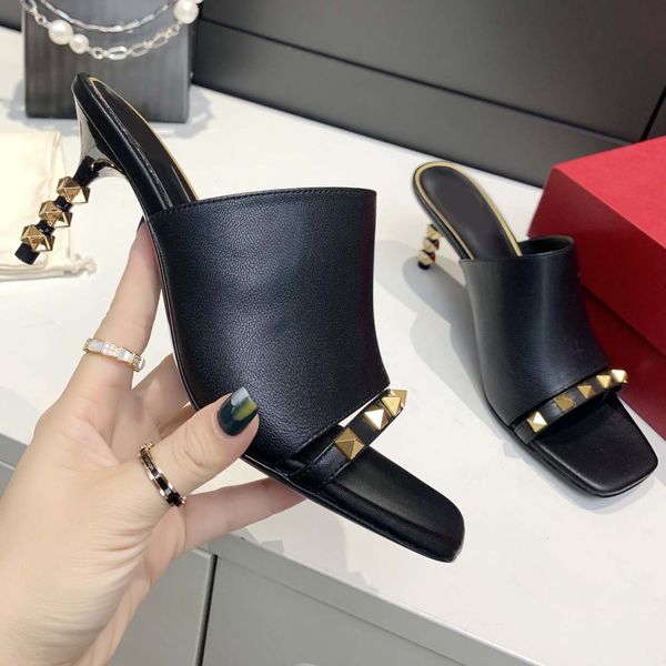 luxury designer woman slippers summer high heeled sandals real leather design heel height cm 3 colors women shoes, Black
luxury designer woman slippers summer high heeled sandals real leather design heel height cm 3 colors women shoes, Black