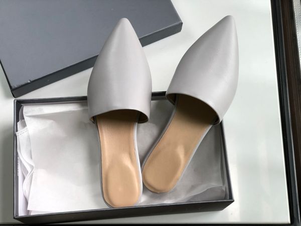 022 new fashion sandals flat shoes women's shoes leather solid color party pointed slippers, Black
022 new fashion sandals flat shoes women's shoes leather solid color party pointed slippers, Black