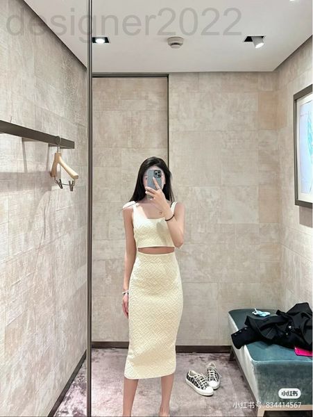 women's tracksuits designer chaopai spring and summer capsule series relief printing design, foreign style, elegant upper body piyq, Gray
women's tracksuits designer chaopai spring and summer capsule series relief printing design, foreign style, elegant upper body piyq, Gray