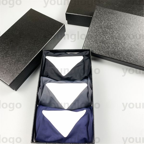 triangle print men's underpants unbound soft and skin-friendly delicate smooth lines comfortable like a second skin designer underwear, Black;white
triangle print men's underpants unbound soft and skin-friendly delicate smooth lines comfortable like a second skin designer underwear, Black;white